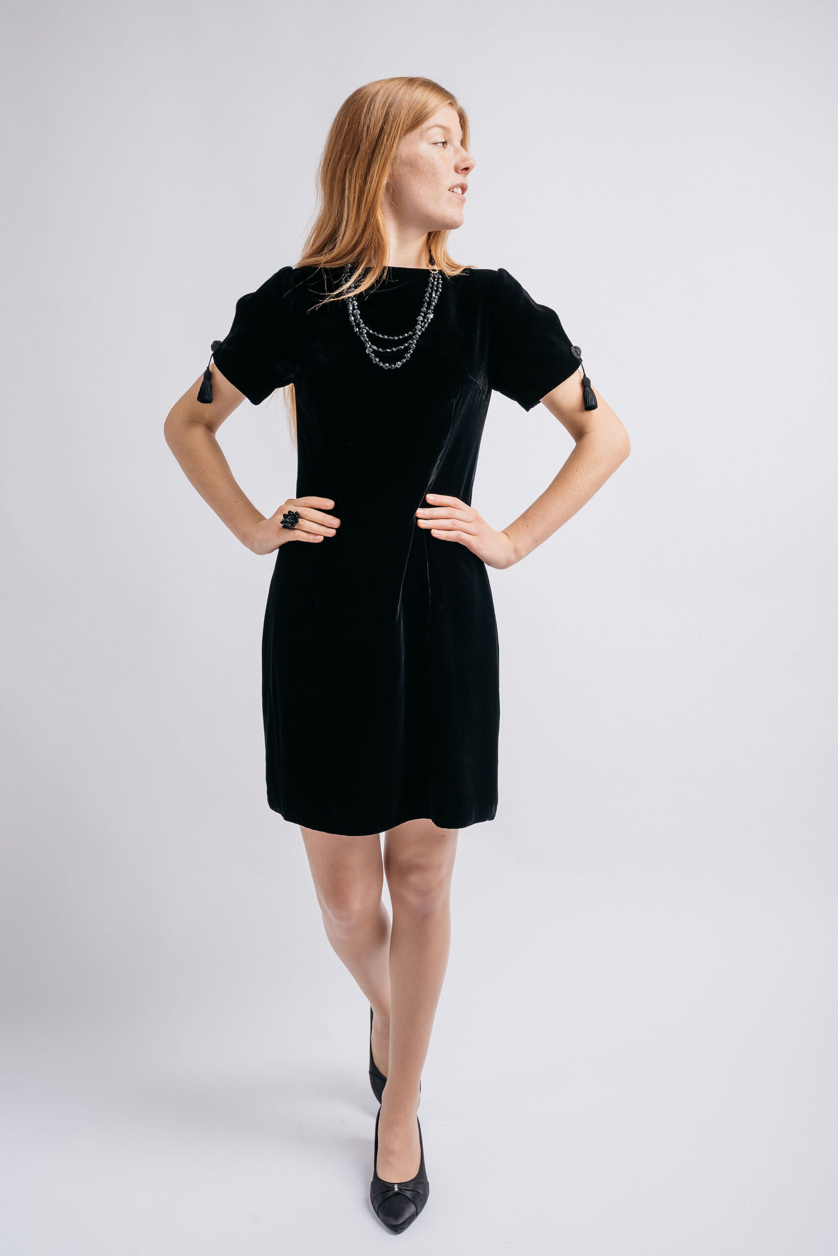 Velvet dress - Image 3